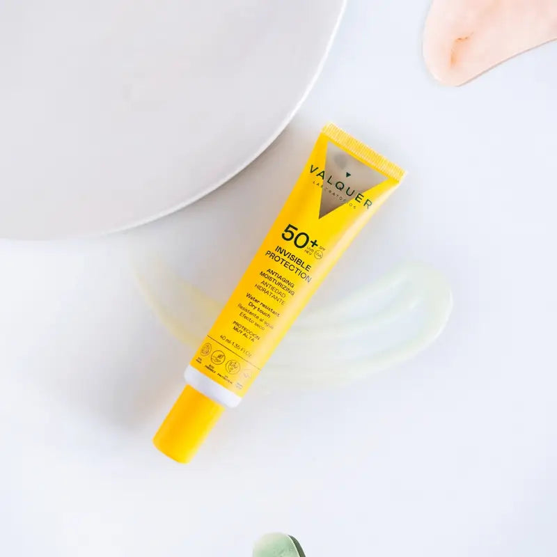 Valquer Sunscreen – opaľovací krém na tvár s faktorom 50+ a neviditeľnou ochranou, 40 ml